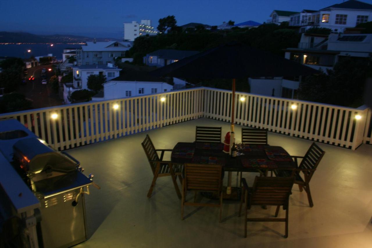 Incredible Views! Luxurious Studio & Outdoor Living Wellington Extérieur photo